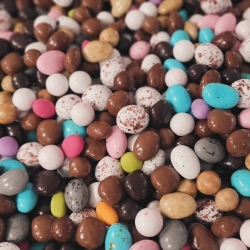 Sachet d'oeufs colorés