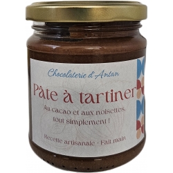Pot de pâte à tartiner
